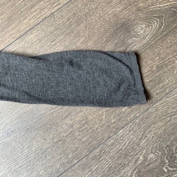 Aritzia Babaton Women's Top Blouse Charcoal Grey 3/4 Length Sleeve Size XS - Picture 9 of 16